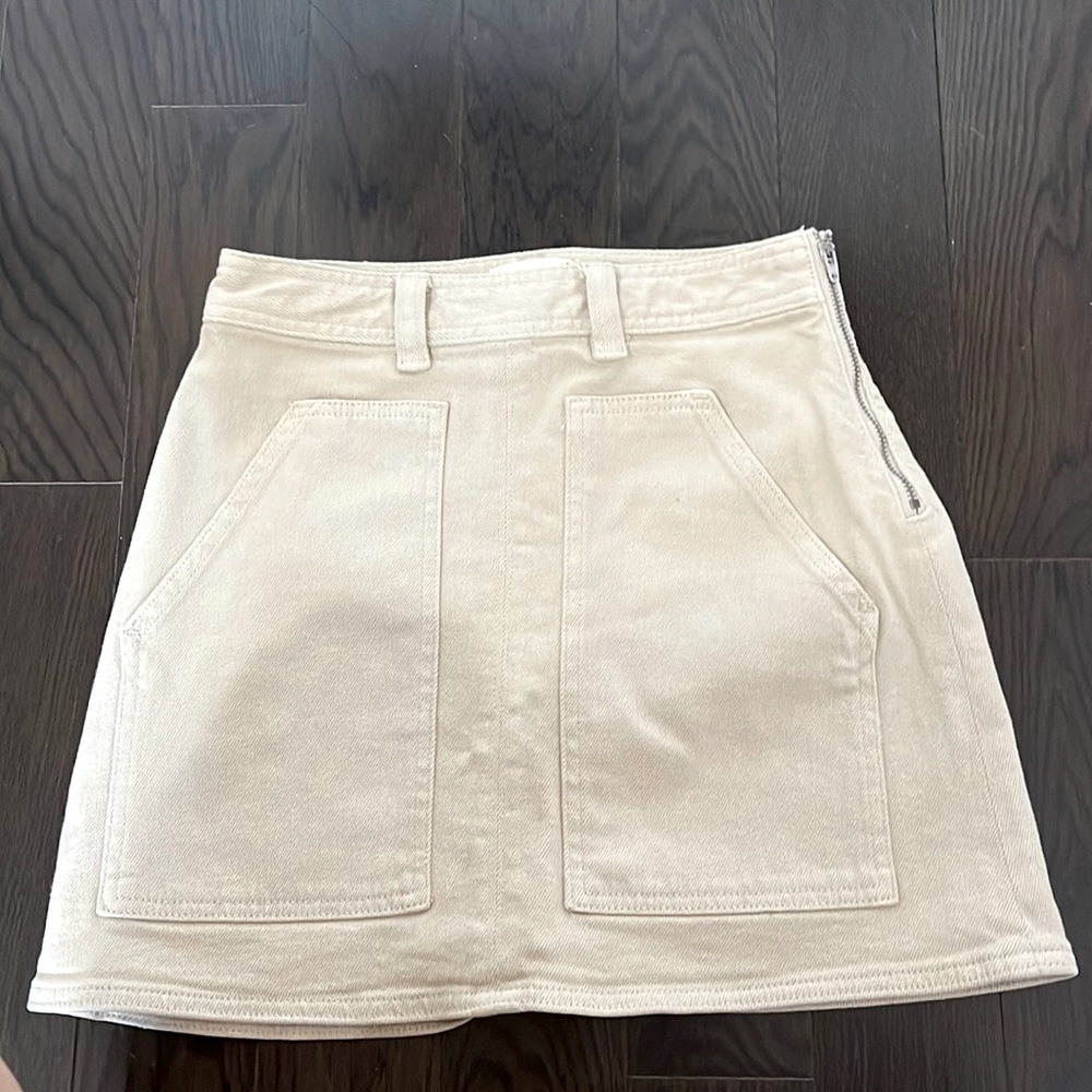 Aritzia/Wilfred a-line skirt